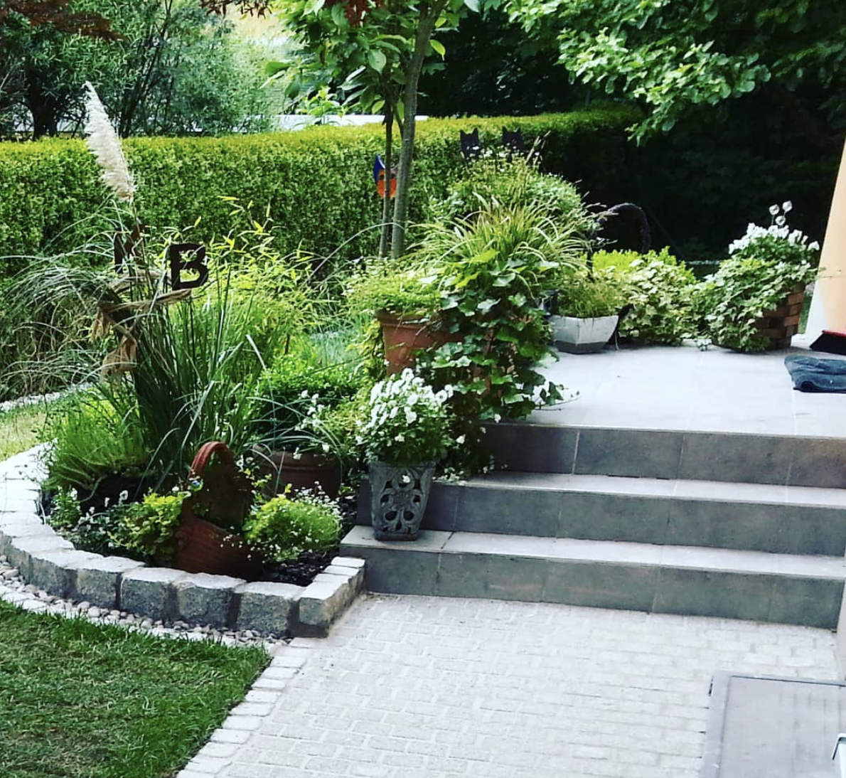 USLUGE ČIŠĆENJA I ODRŽAVANJA